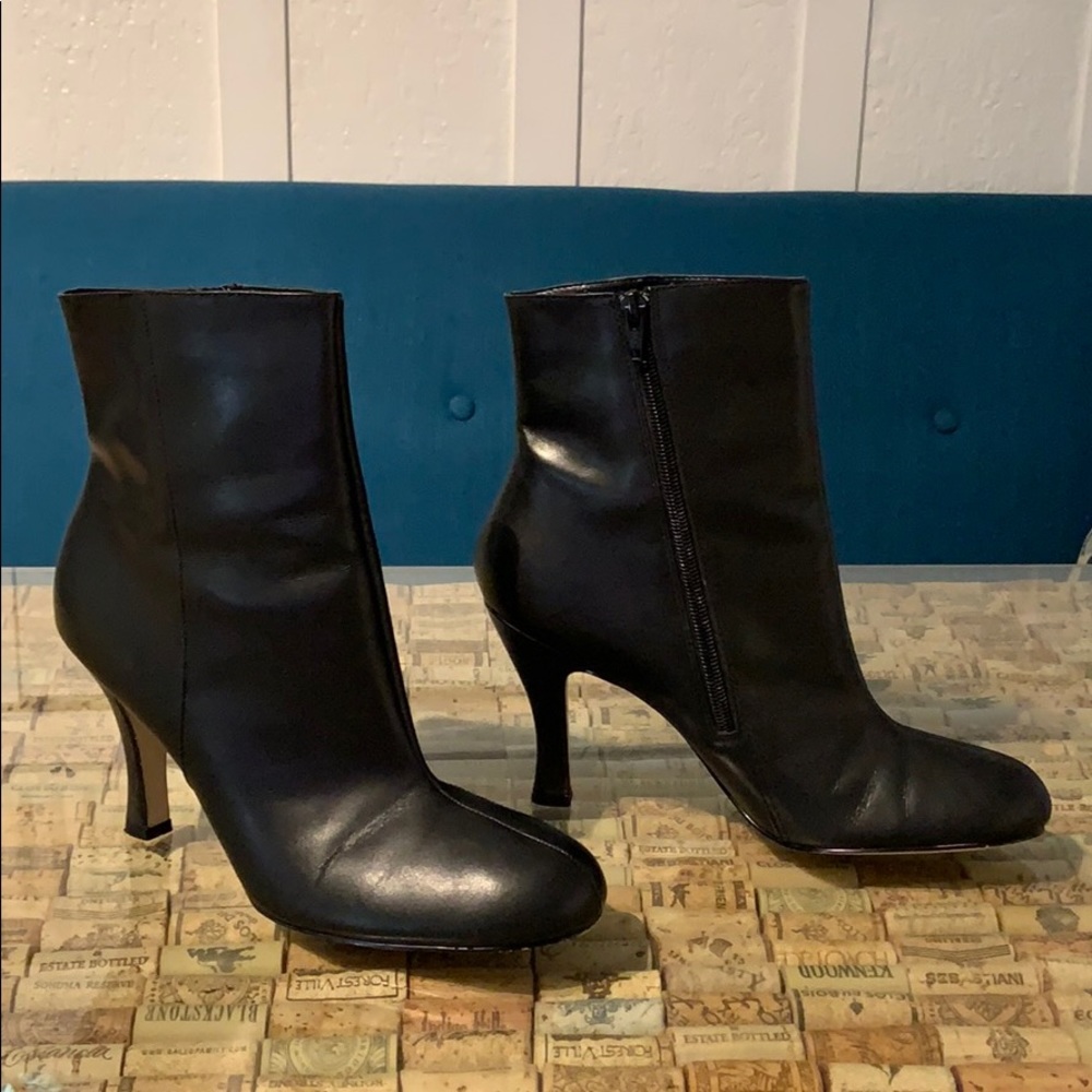 REAL leather. Worn once inside.